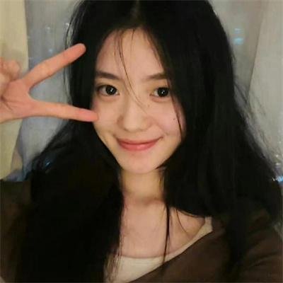 为黛茜小姐开车